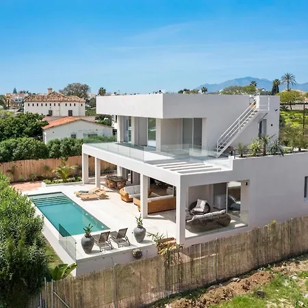 Adelfa - Beachside Modern In 빌라 마르베야