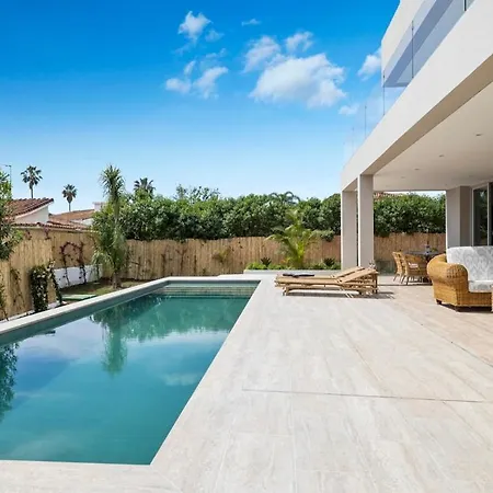 빌라 Adelfa - Beachside Modern In *